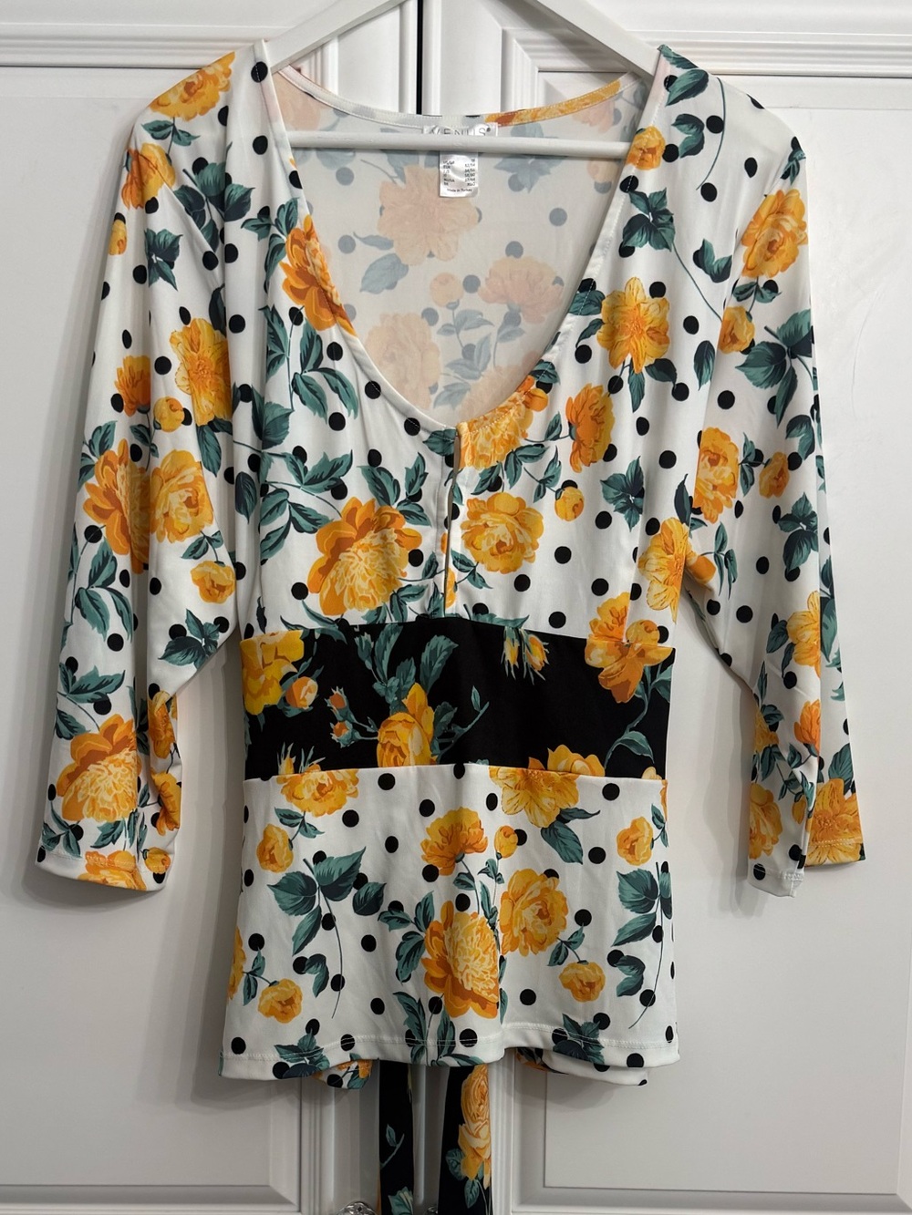 VENUS Plus Size 1X Yellow Floral Polka Dot Top 3/4 Sleeve Tie Back Boho V-Neck